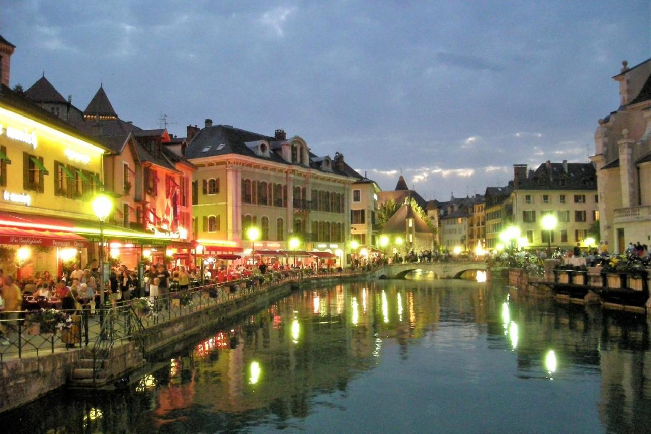 Le Family Lodge 2 Chambres 4 Personnes Classe 3 Etoiles Annecy Exterior photo