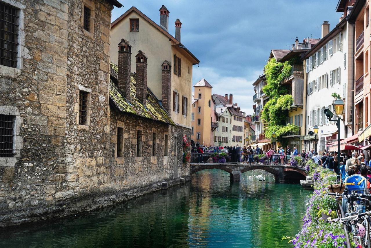 Le Family Lodge 2 Chambres 4 Personnes Classe 3 Etoiles Annecy Exterior photo